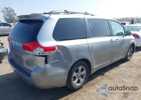 2012 Toyota Sienna Le V6 8 Passenger из США, поврежденный, VIN 5TDKK3DC7CS192205